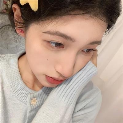 诺娜和埃斯特